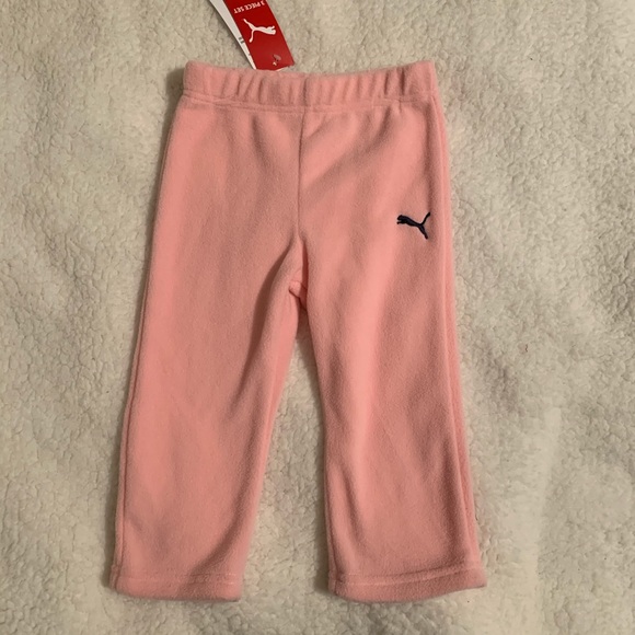 Girls 3 Piece Puma Fleece Outfit - Picture 11 of 14